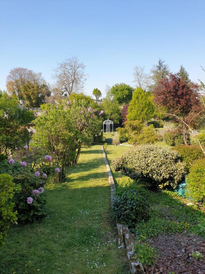 La Maison Des Thermes, Chambre D'Hote แซ็งต์ ภายนอก รูปภาพ