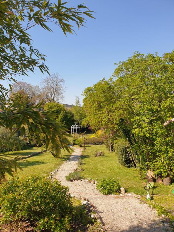 La Maison Des Thermes, Chambre D'Hote แซ็งต์ ภายนอก รูปภาพ
